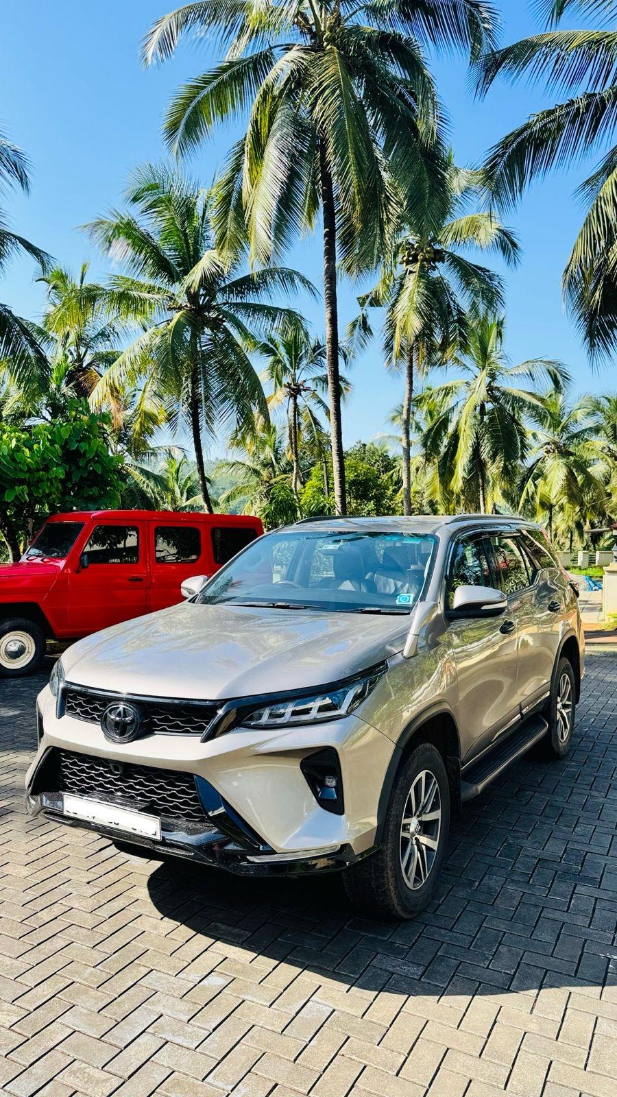 Toyota Fortuner Legender