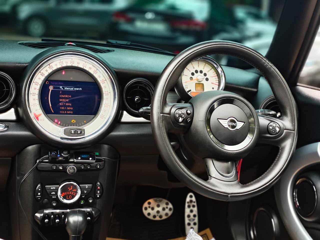 Mini Cooper Convertible Blue